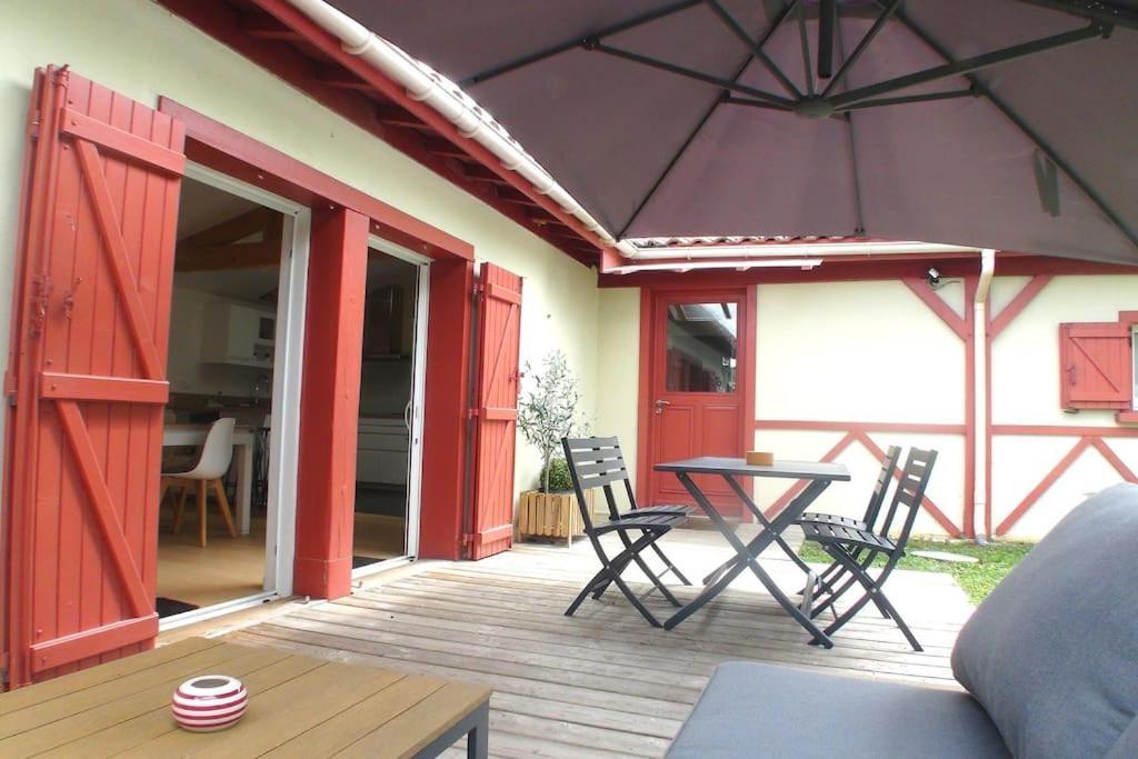 Maison Esprit Des Lois La Brede Екстер'єр фото