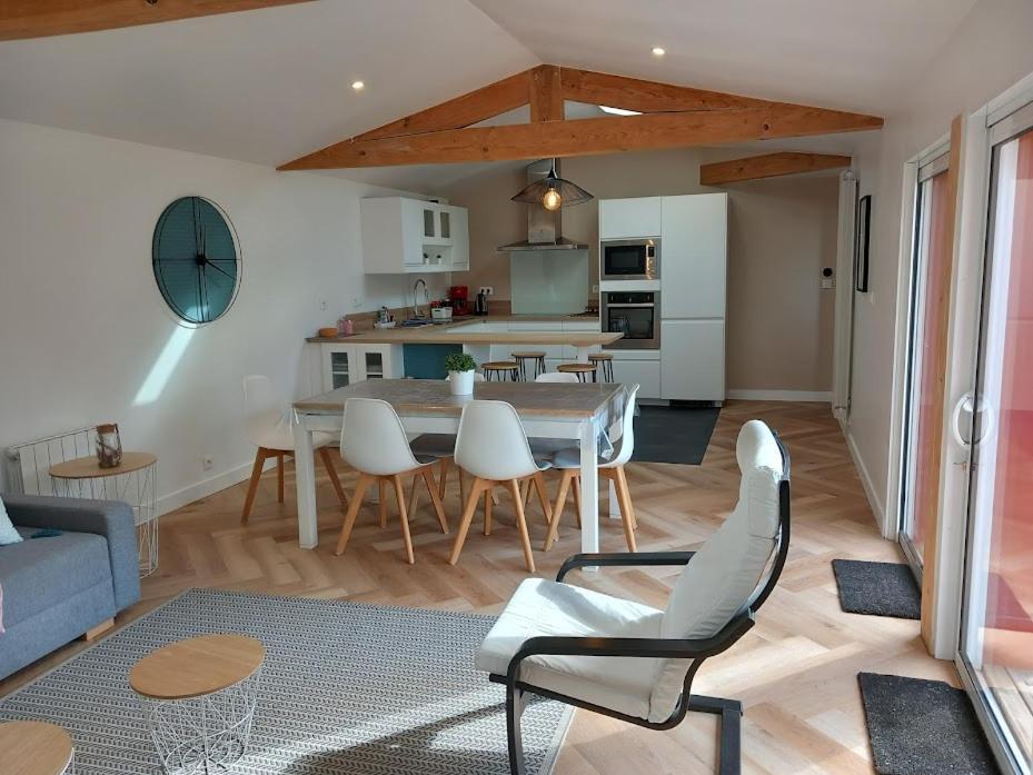 Maison Esprit Des Lois La Brede Екстер'єр фото